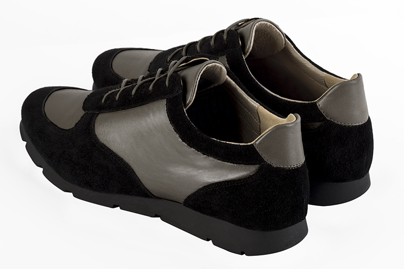 Matt black and taupe brown women's open back shoes. Round toe. Flat rubber soles. Rear view - Florence KOOIJMAN